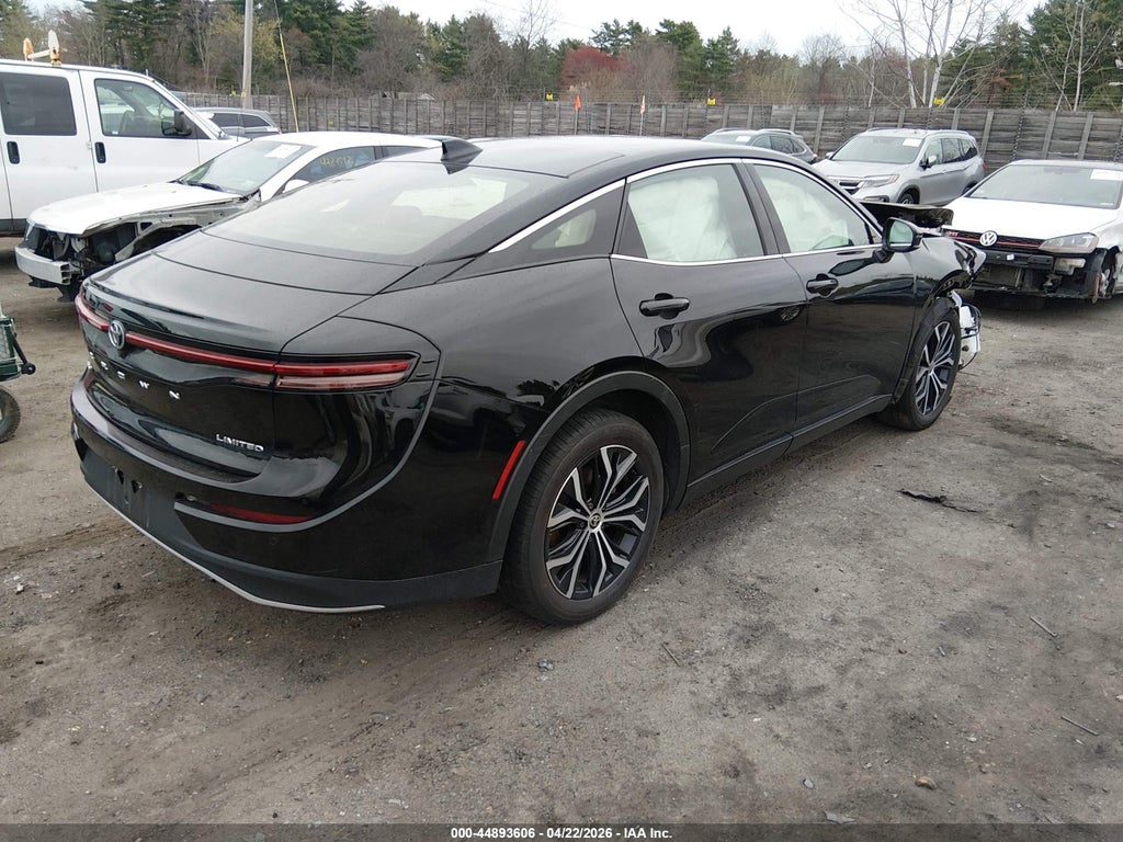 Toyota Crown 2023