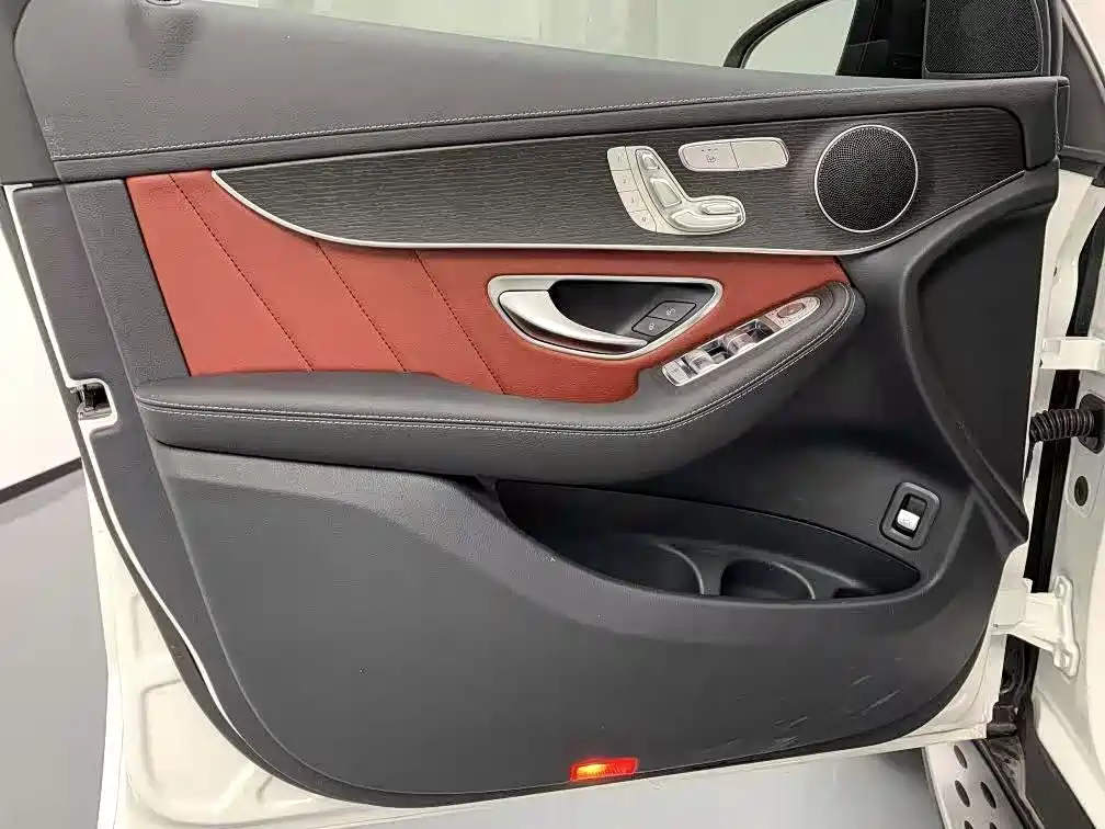Mercedes-Benz GLC Coupe 2022
