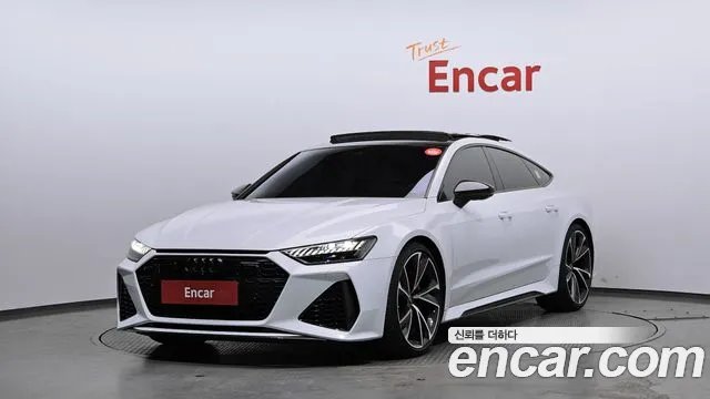 Audi RS7 2021