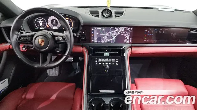 Porsche Panamera 2024