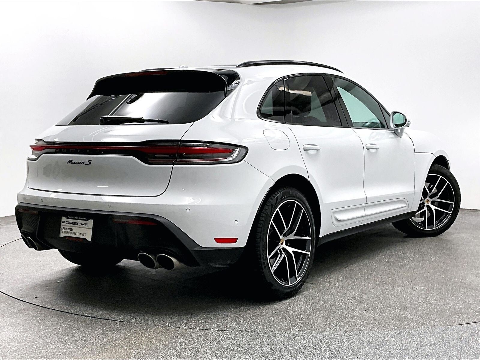 Porsche Macan 2025