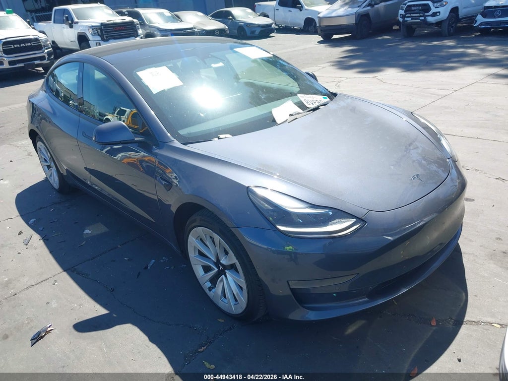 Tesla Model 3 2021