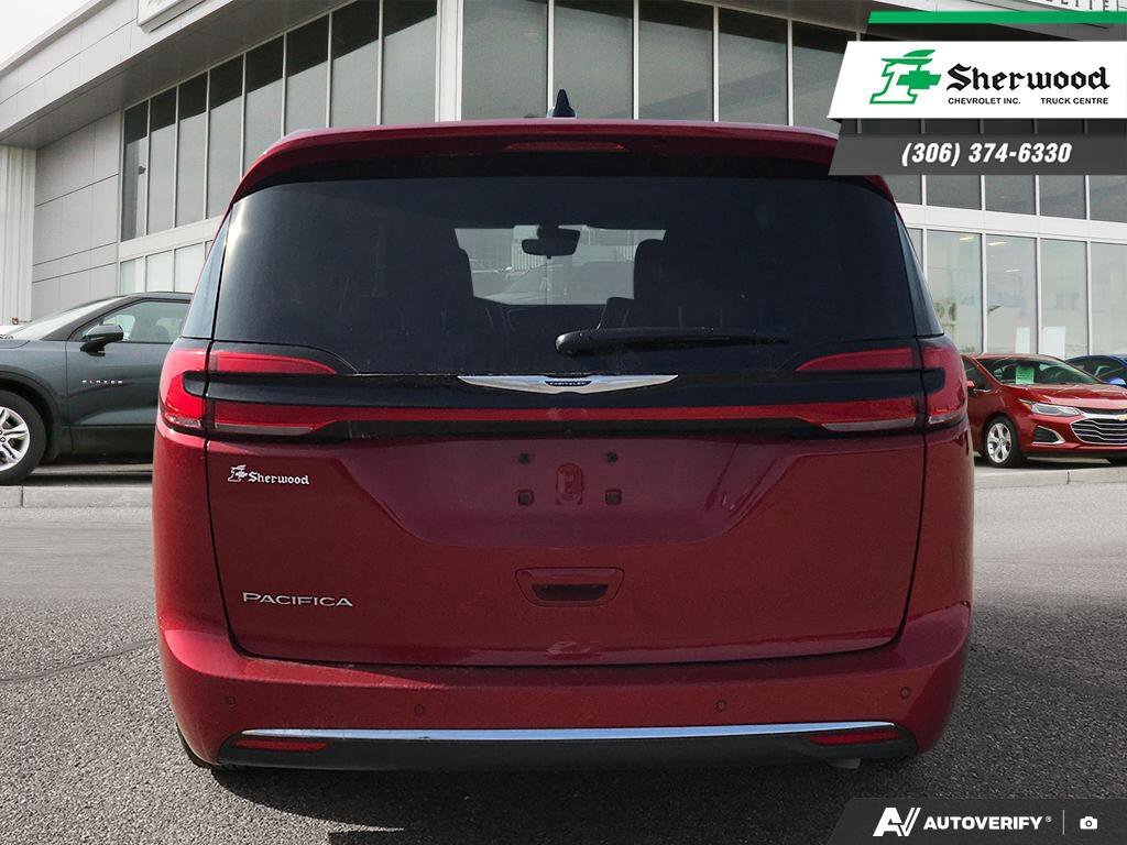 Chrysler Pacifica 2024