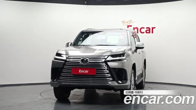 Lexus LX 2026