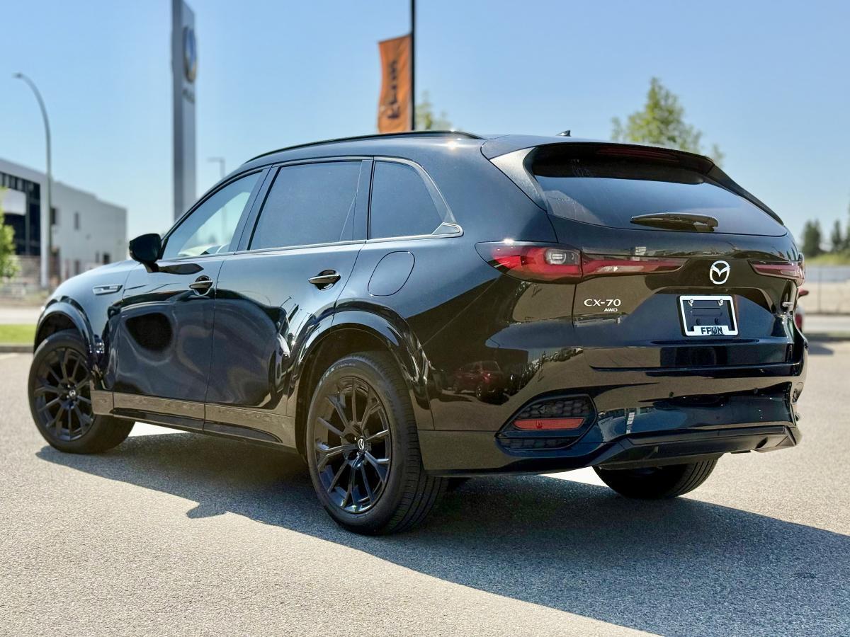 Mazda CX-70 2025