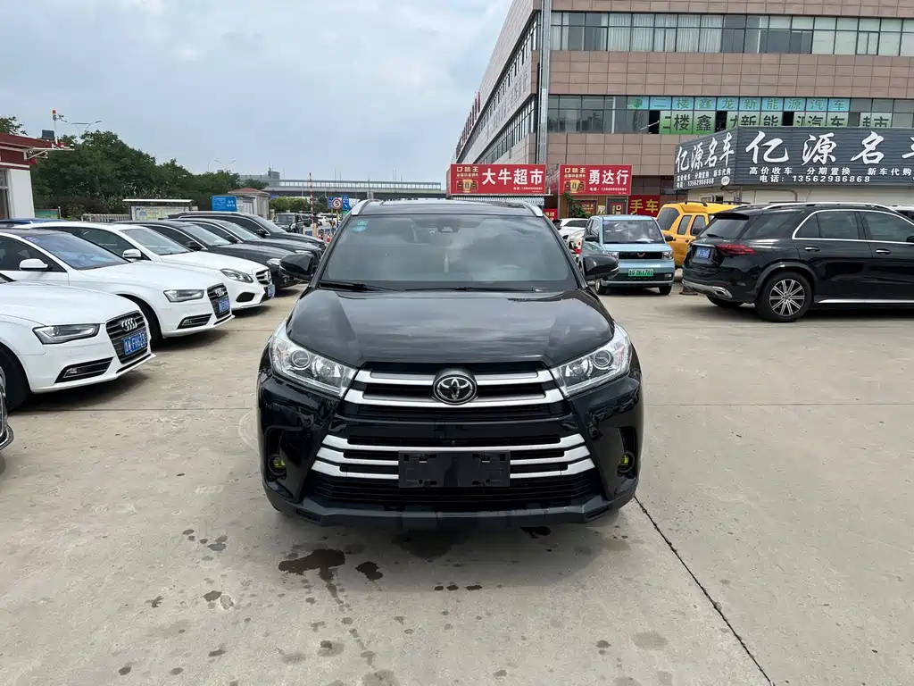 Toyota Highlander 2020