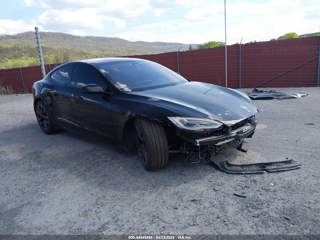Tesla Model S 2021
