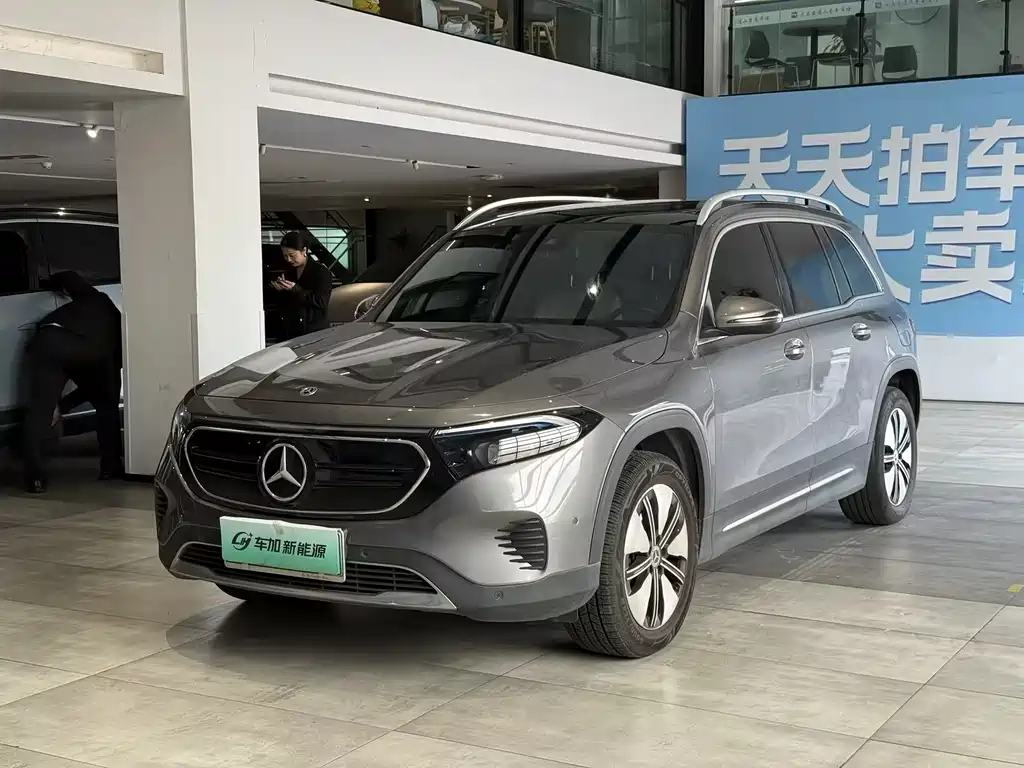 Mercedes-Benz EQB 2022