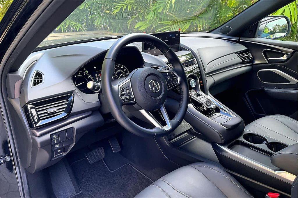 Acura RDX 2025