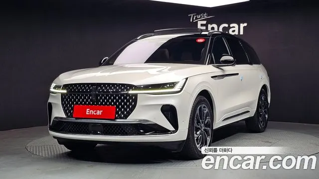 Lincoln Nautilus 2024