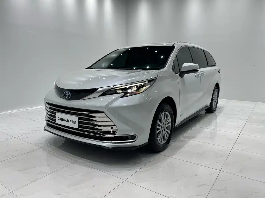 Toyota Sienna 2022