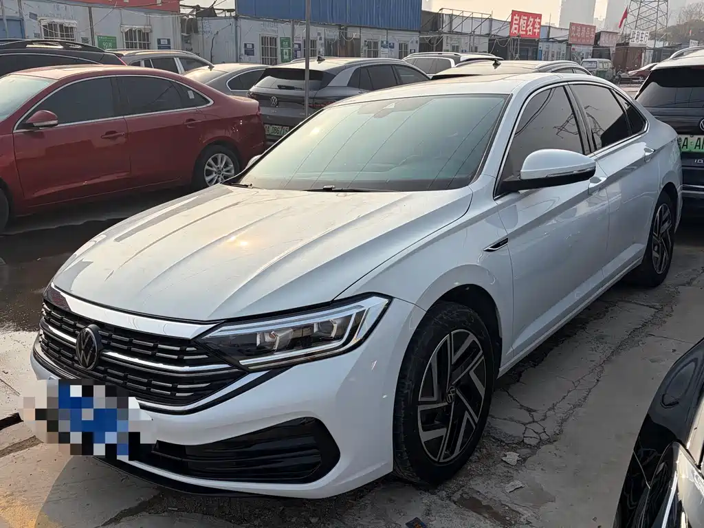 Volkswagen Jetta 2023