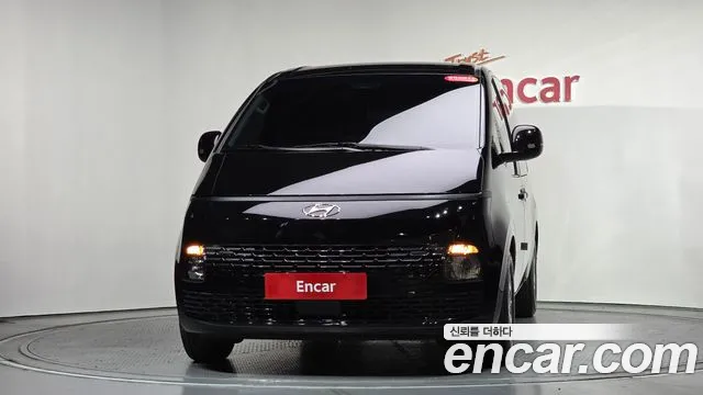 Hyundai Staria 2024
