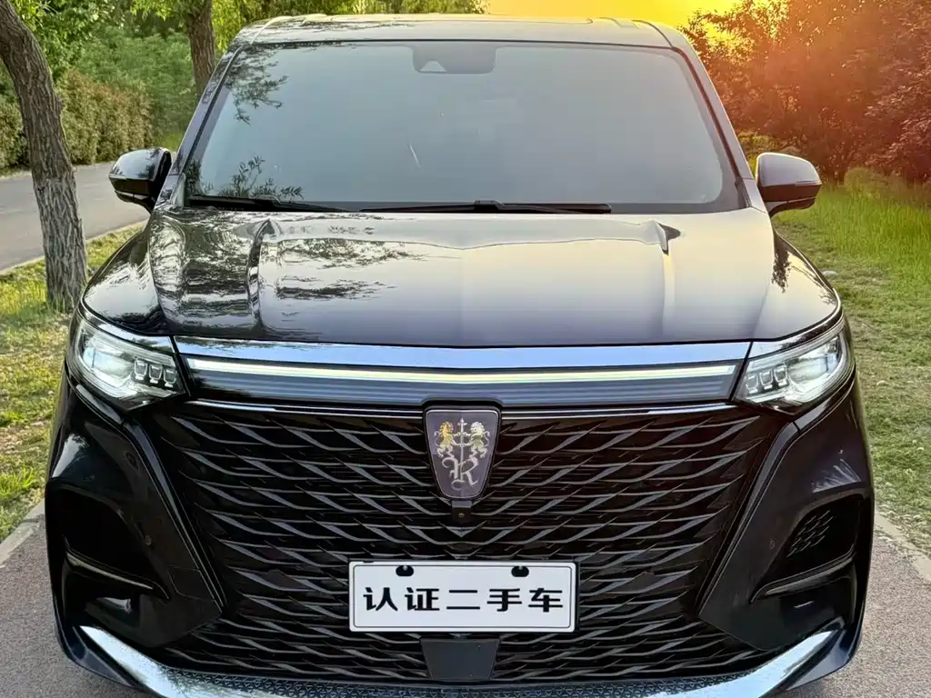 Roewe iMAX8 2022