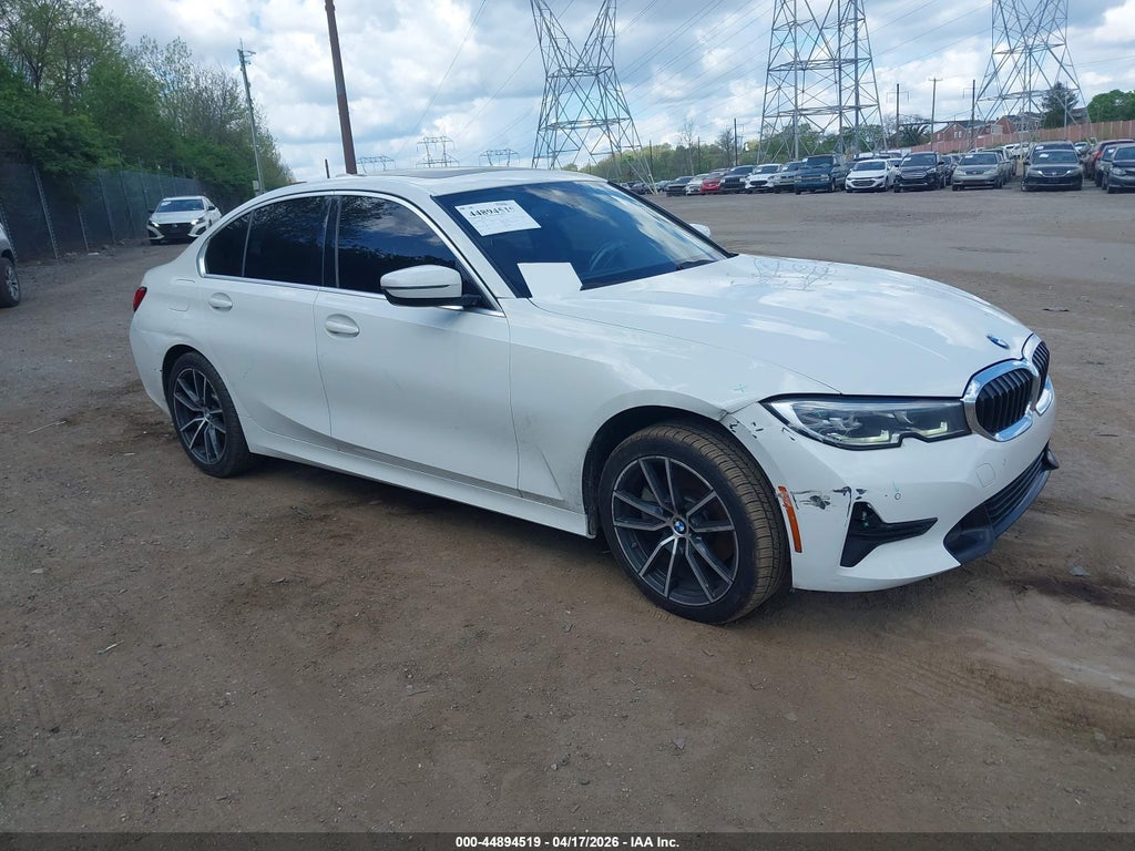 BMW 330 2022