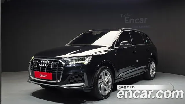 Audi Q7 2021