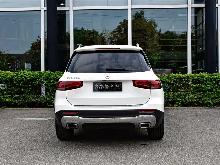 Mercedes-Benz GLB 2021