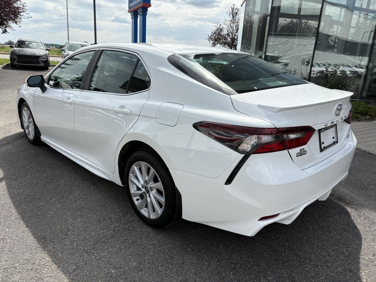 Toyota Camry 2024