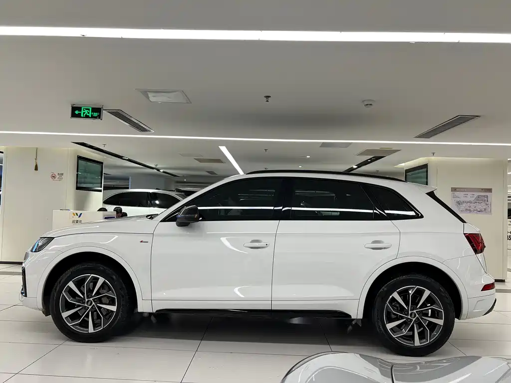 Audi Q5 2024
