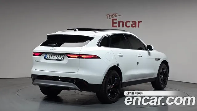 Jaguar F-Pace 2022