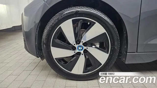 BMW i3 2020