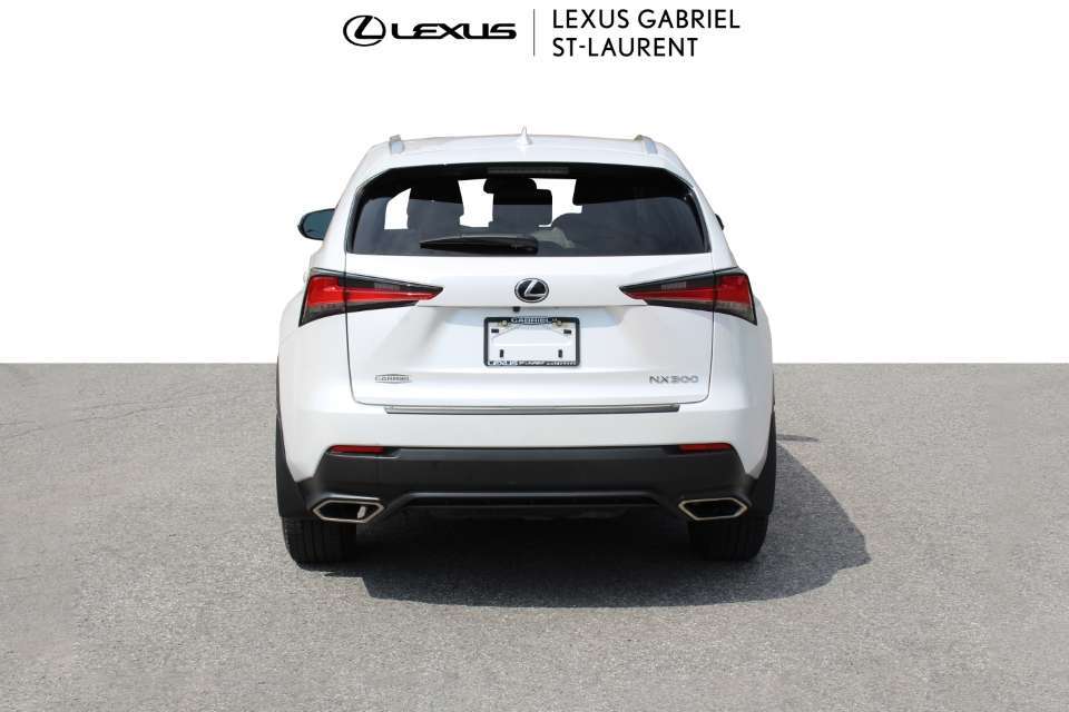Lexus NX 2021