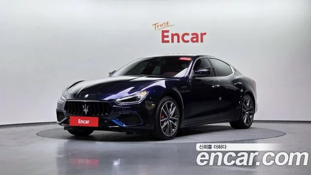 Maserati Ghibli 2022