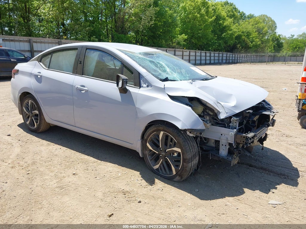 Nissan Versa 2025