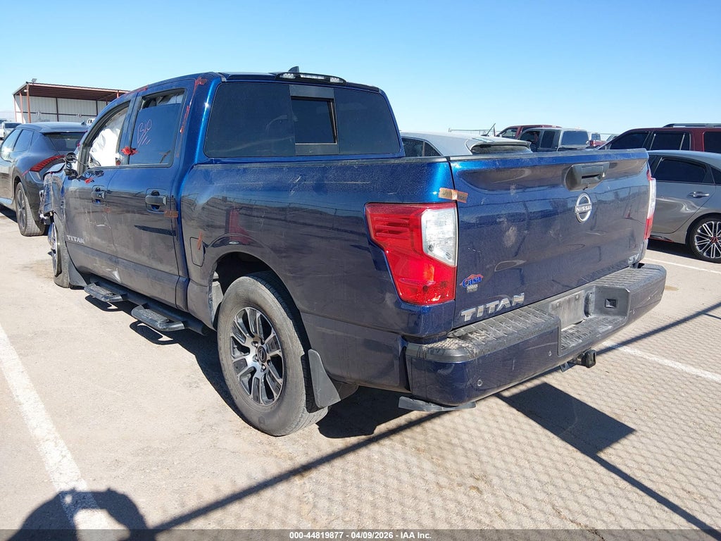 Nissan Titan 2023