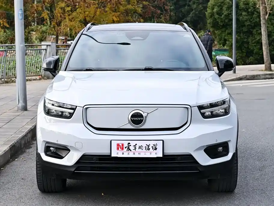 Volvo XC40 2021