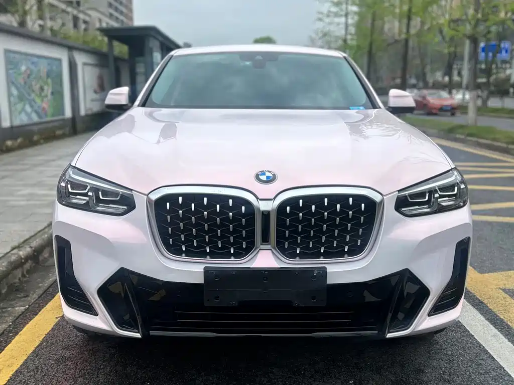BMW X4 2023