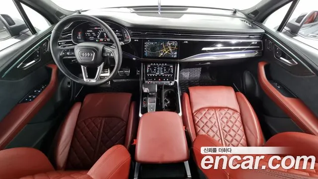 Audi SQ7 2023