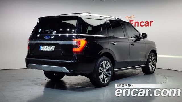 Ford Expedition 2021