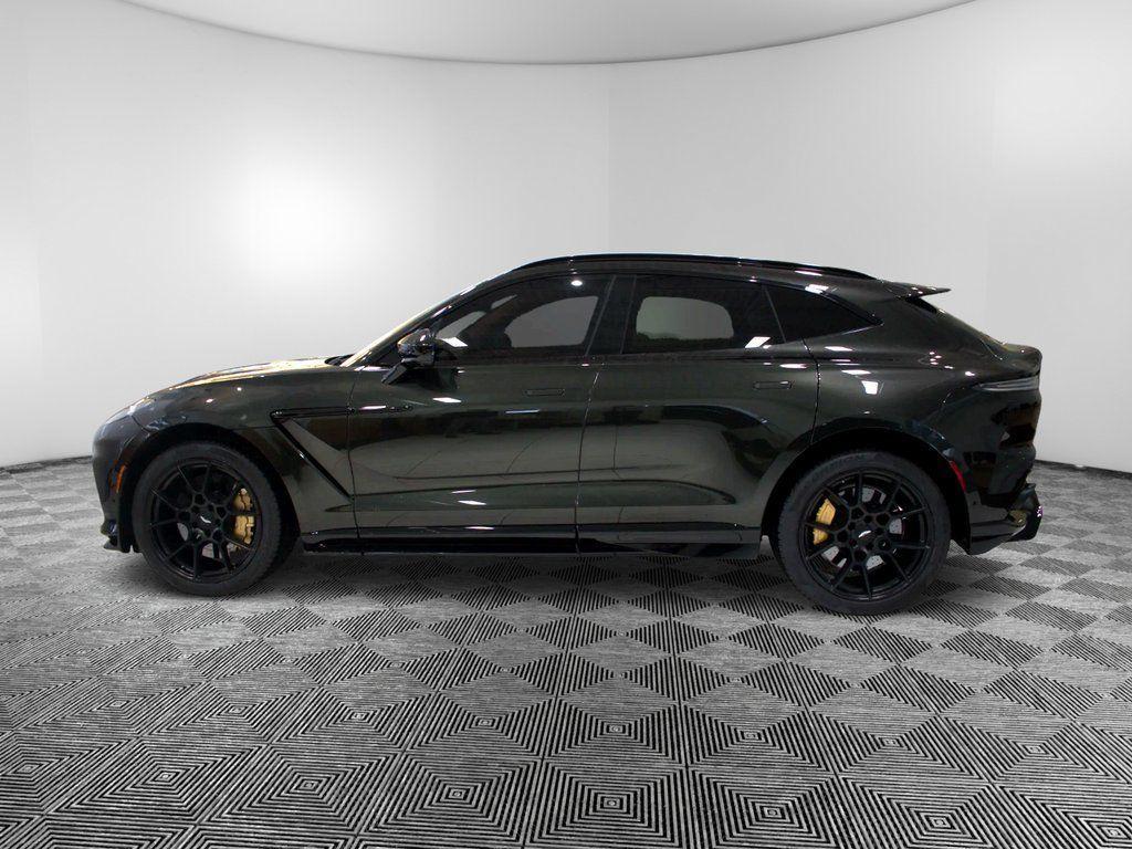 Aston Martin DBX 2023