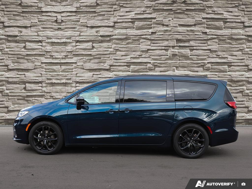 Chrysler Pacifica 2024