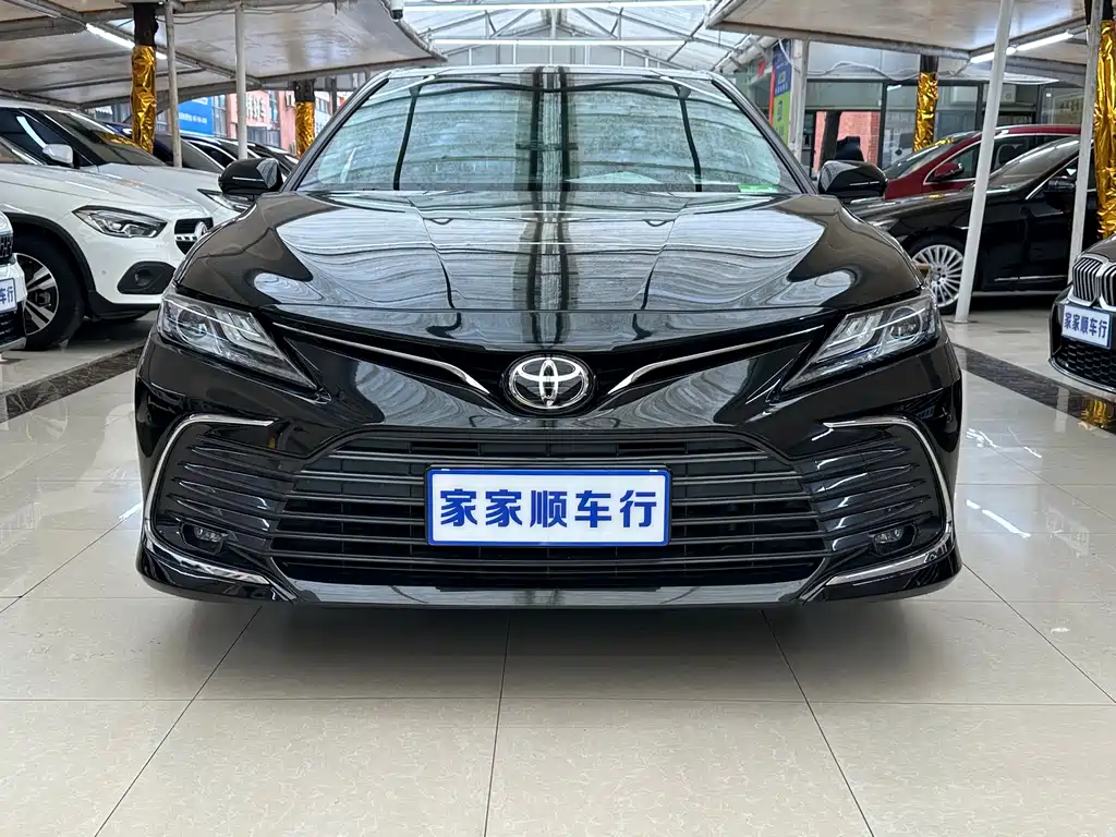 Toyota Camry 2022