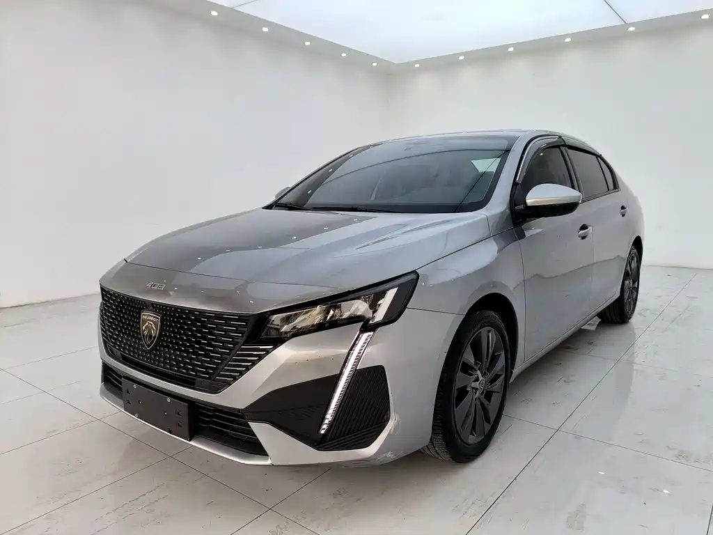 Peugeot 408 2022