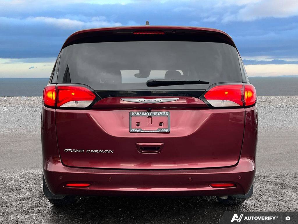 Chrysler Voyager 2022