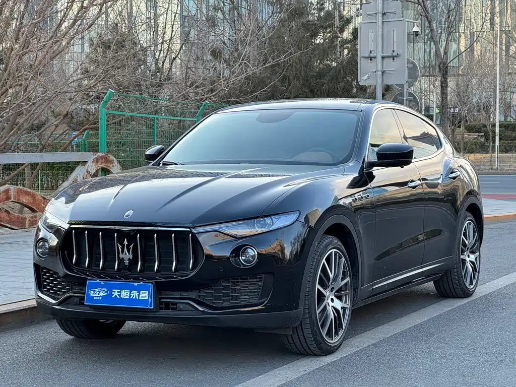 Maserati Levante 2022