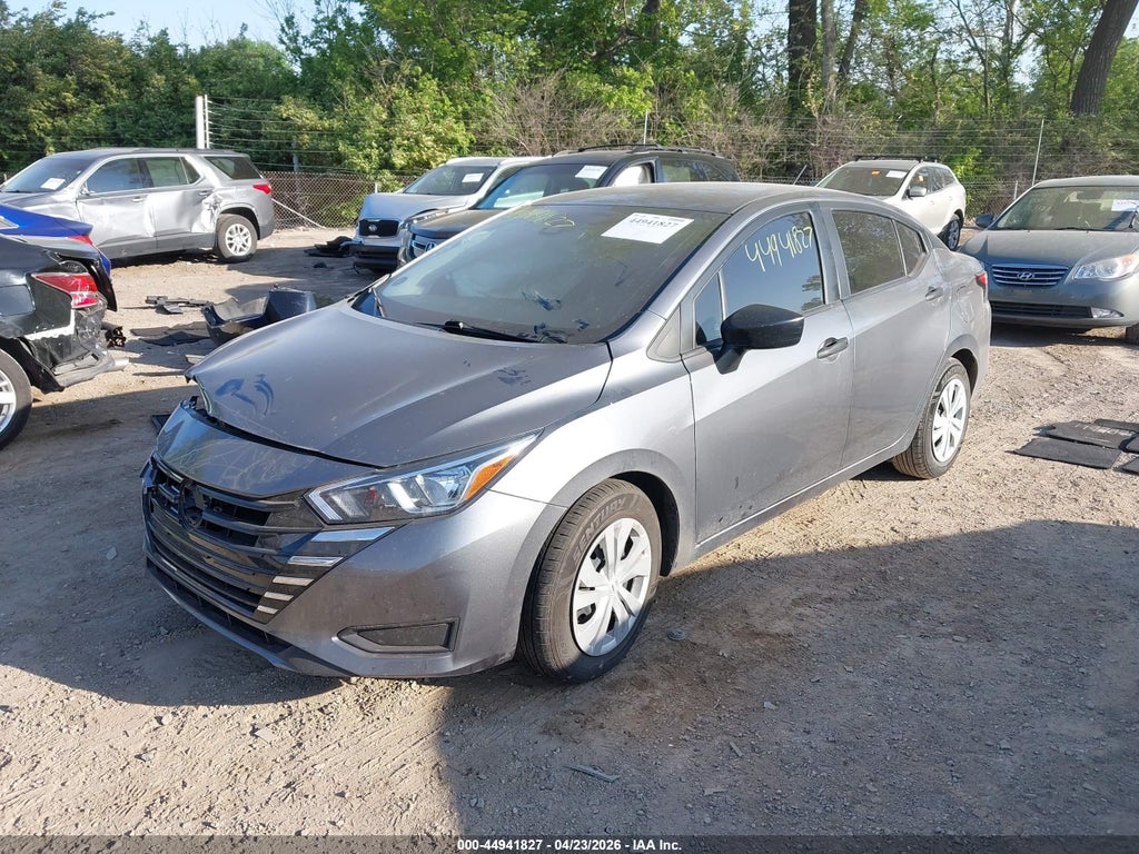 Nissan Versa 2023