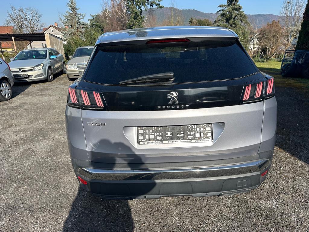 Peugeot 3008 2022