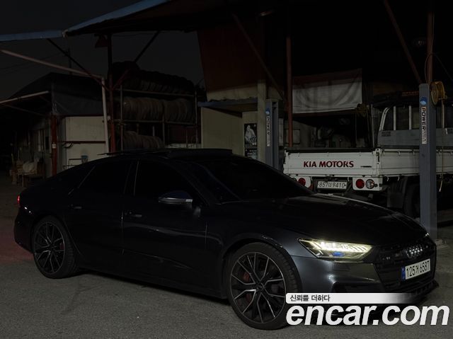 Audi S7 2021