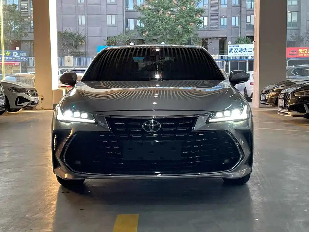 Toyota Avalon 2022
