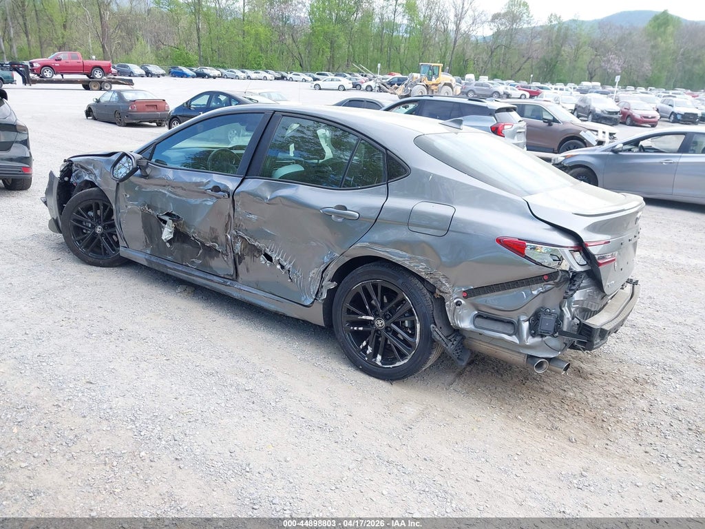 Toyota Camry 2025
