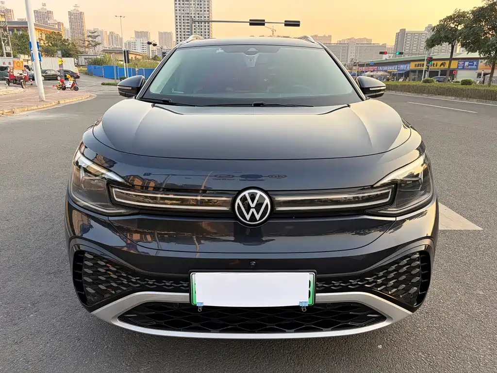 Volkswagen ID.6 2023