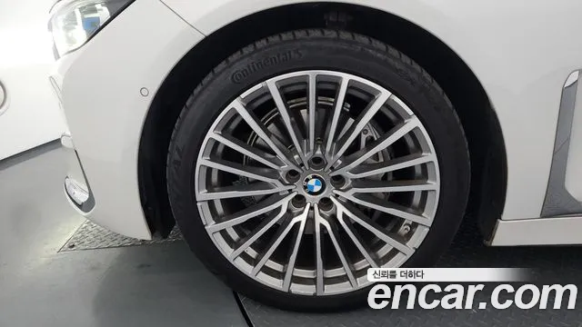 BMW 7 серии 2022