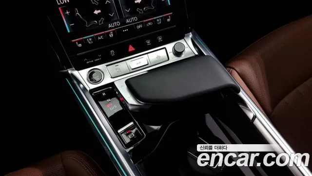 Audi Q8 e-tron 2024