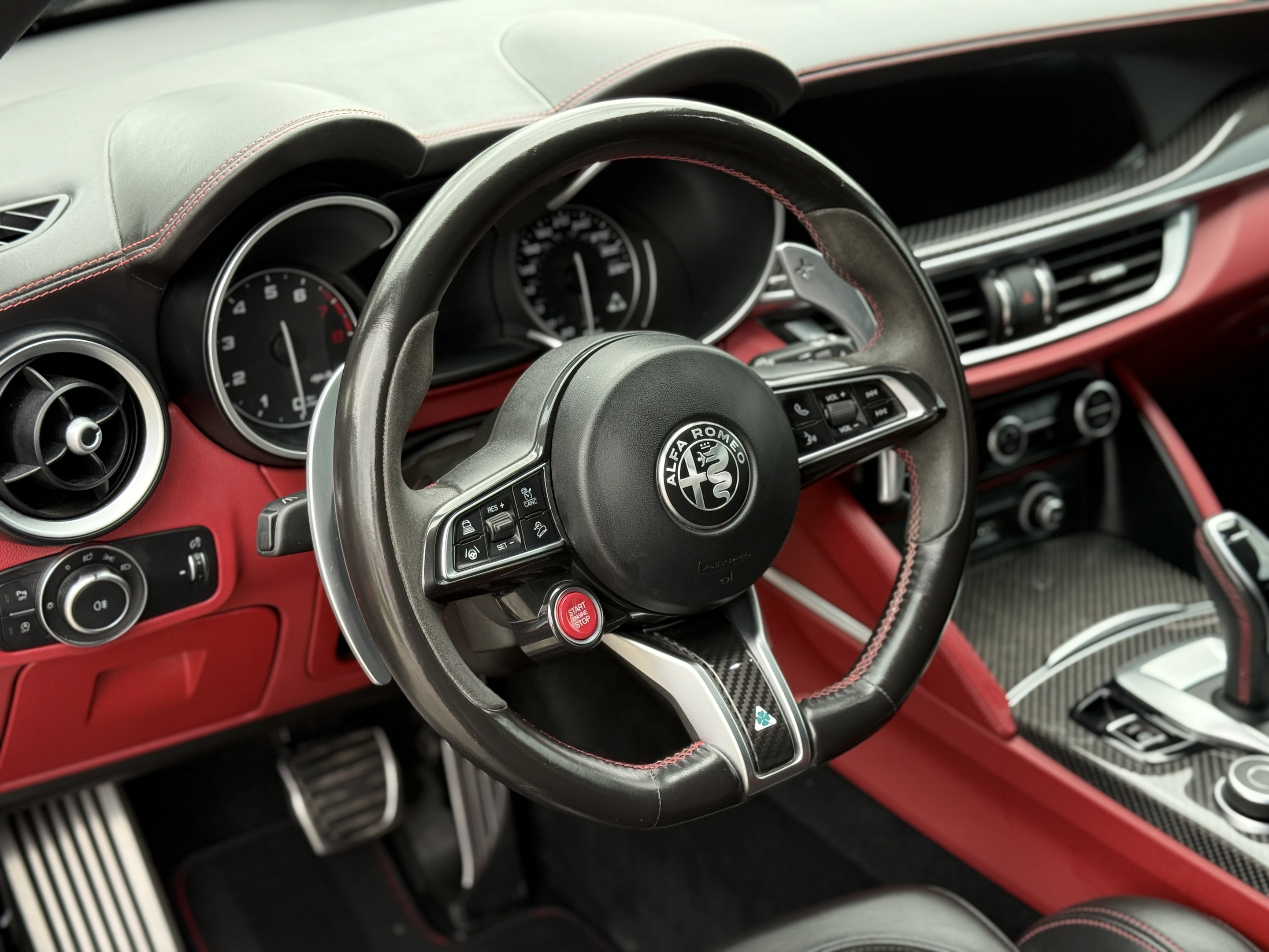 Alfa Romeo Stelvio 2021