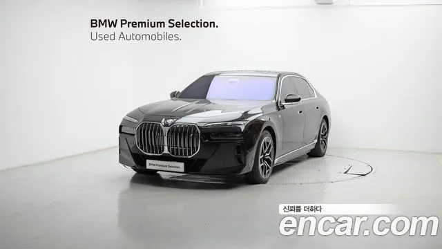 BMW i7 2024