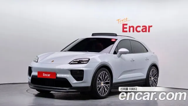 Porsche Macan 2025